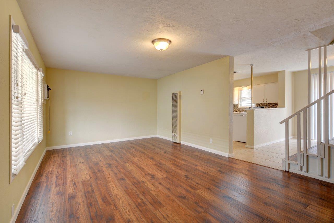 2108-2110 Table Rock Road Medford, OR 97501 - Photo 5 of 28 5