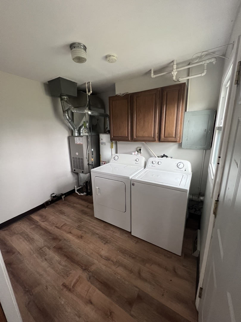 Undisclosed Address Chicago, IL 60656 - Photo 6 of 11