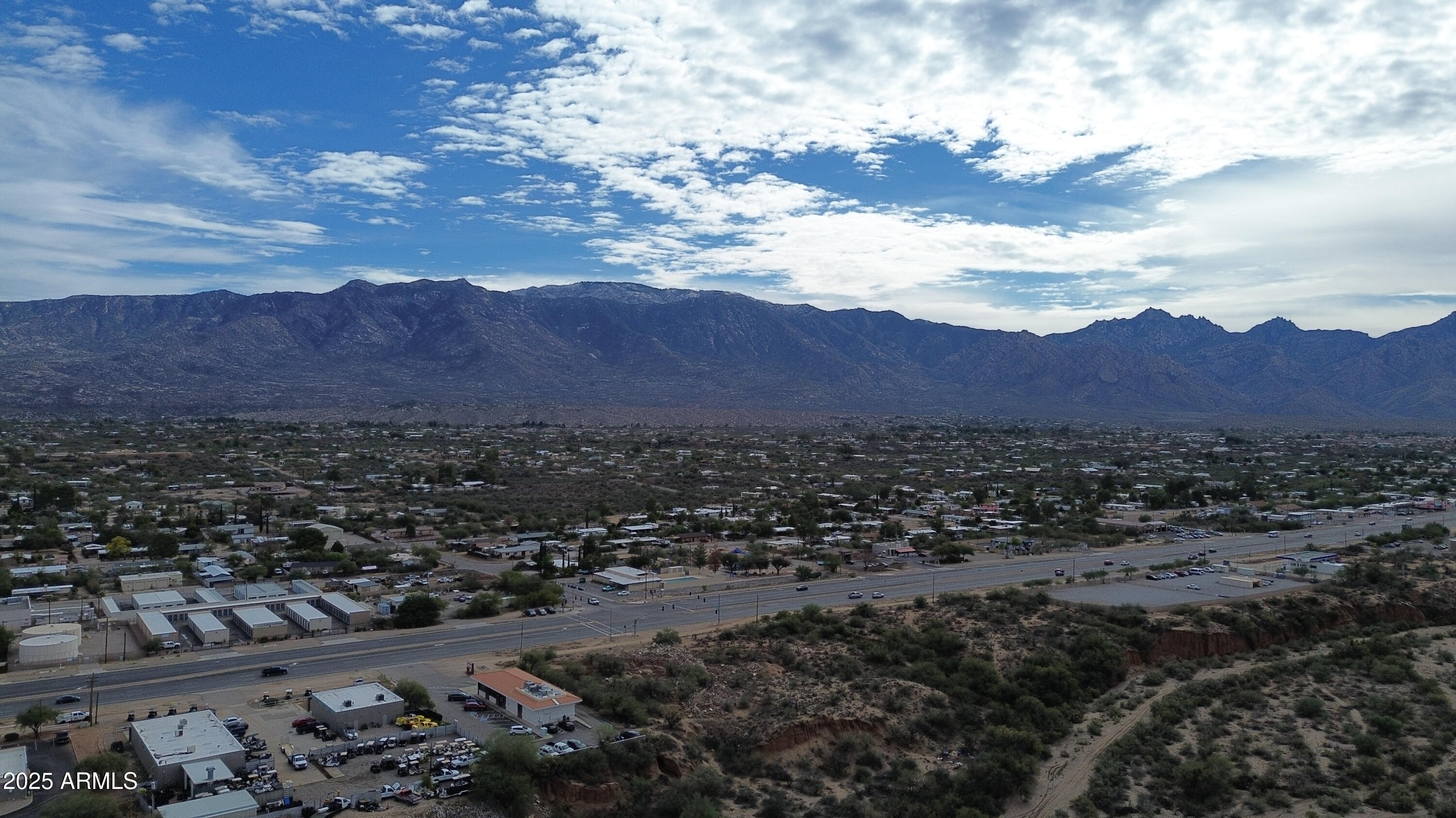 16633 North Oracle Road Tucson, AZ 85739 - Photo 19 of 40 a view of a lush green hillside and houses