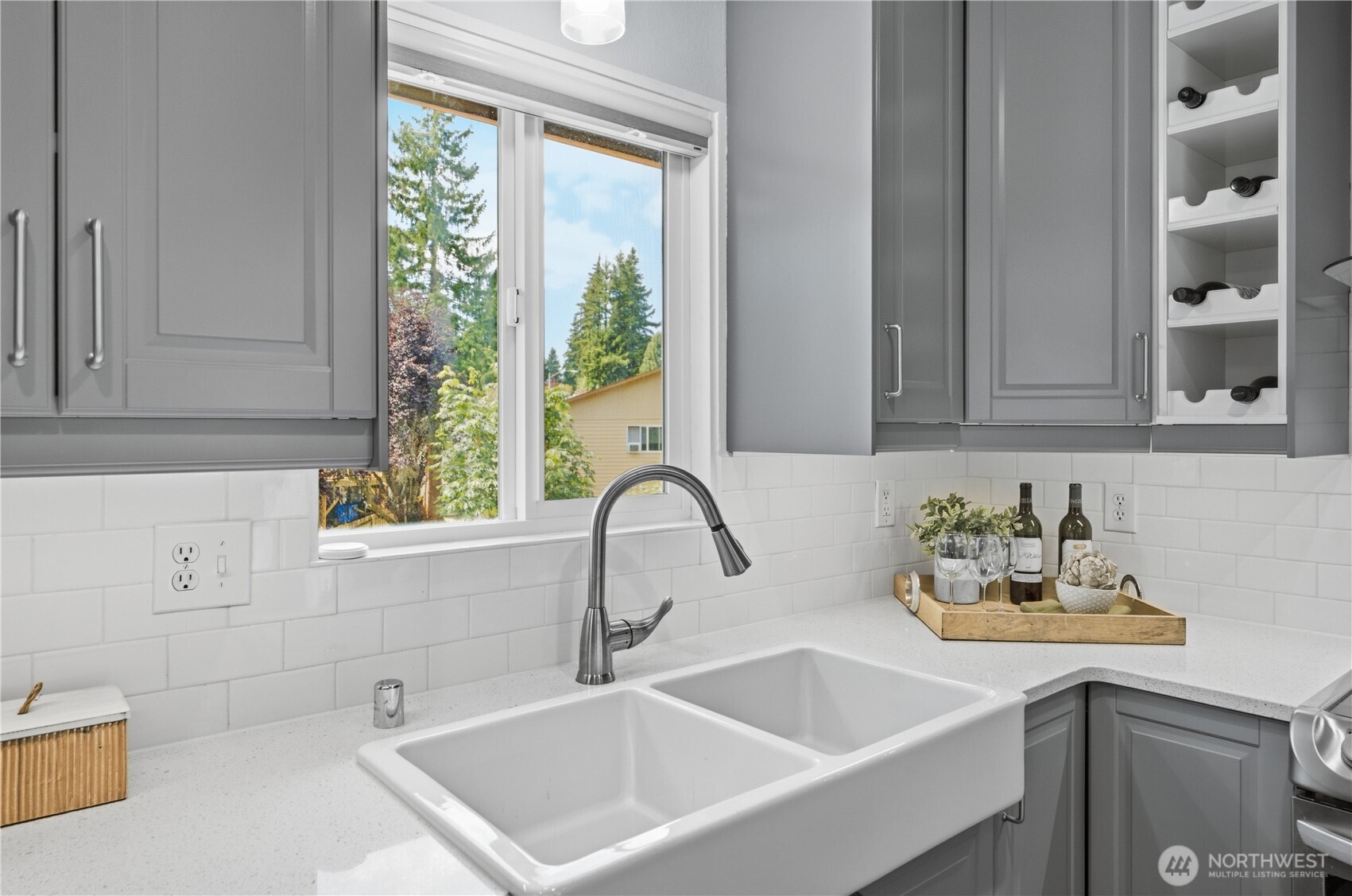21812 2nd Avenue Southeast Bothell, WA 98021 - Photo 10 of 38 Gallery Image 10