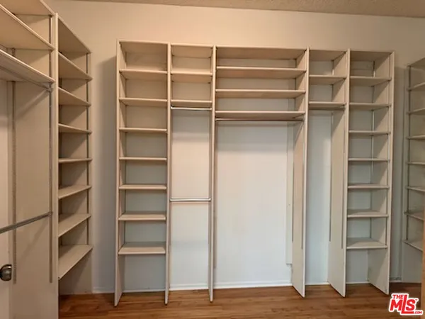 $5,300 | 1655 Selby Avenue, Unit 102, Los Angeles, CA 90024