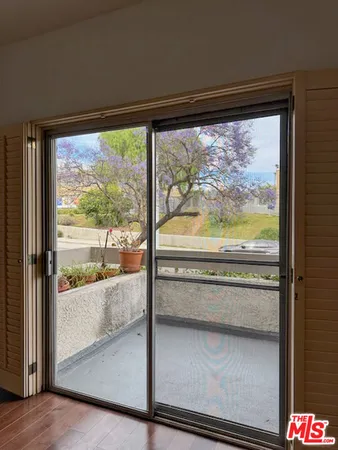 $5,300 | 1655 Selby Avenue, Unit 102, Los Angeles, CA 90024