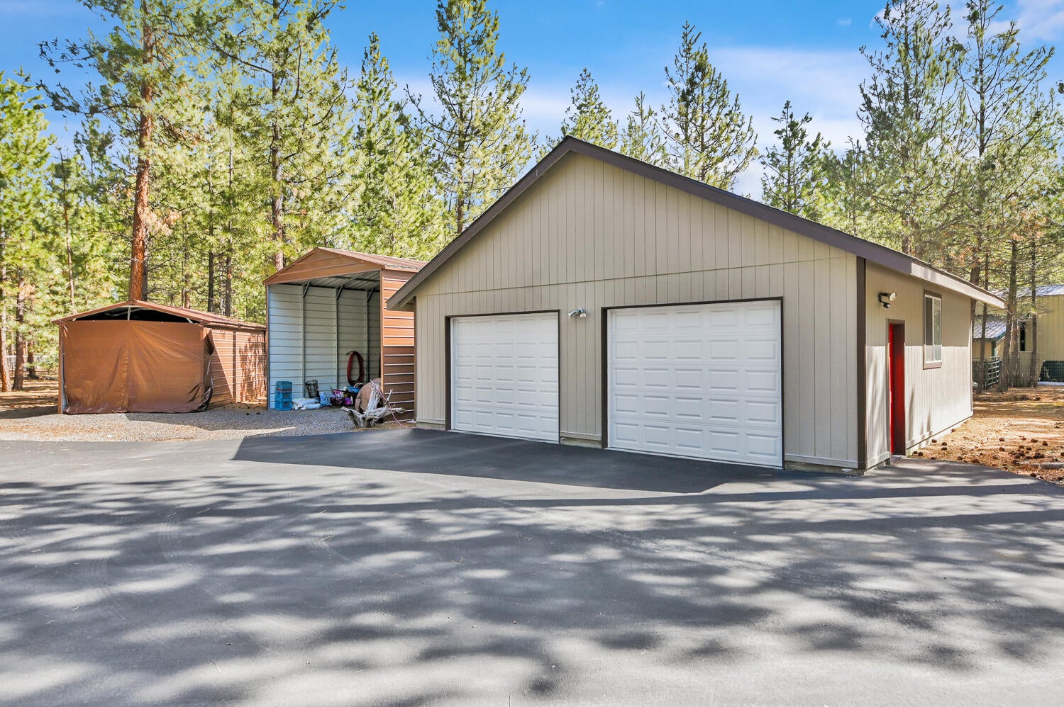 Shop-Carport