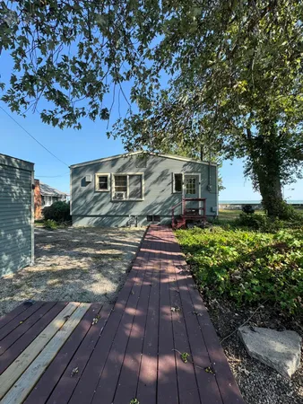 $329,900 | 13512 Venetian Drive, Monroe, MI 48161