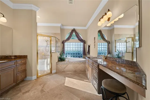 $975,000 | 8435 Sedonia Circle, Estero, FL 33967