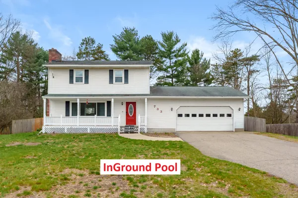 $329,900 | 733 Chadds Ford Way, Kalamazoo, MI 49009