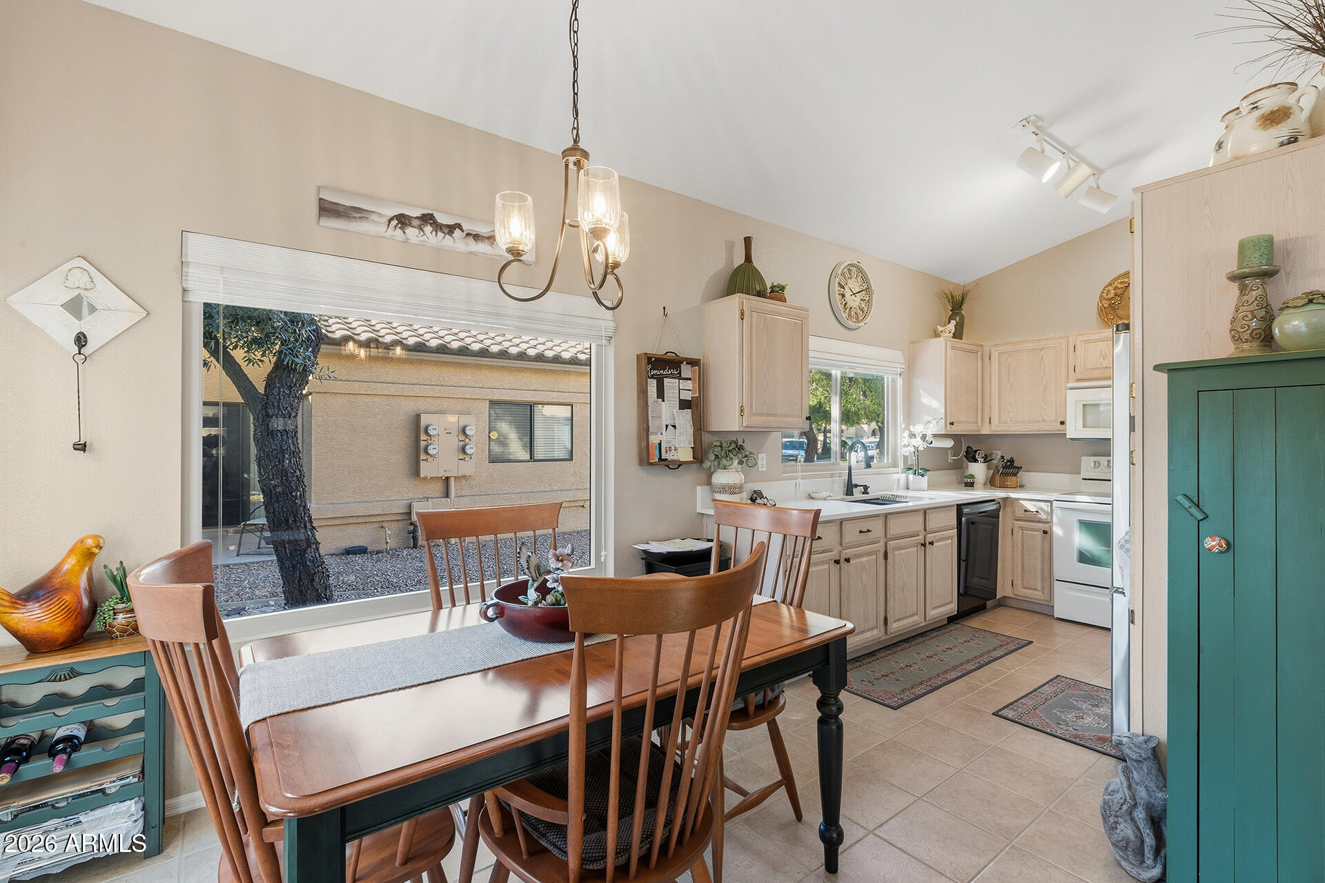 14300 West Bell Road, Unit 413 Surprise, AZ 85374 - Photo 4 of 54 23