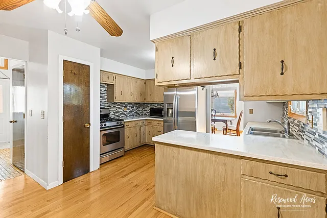 $390,000 | 519 Sean Drive, Shorewood, IL 60404