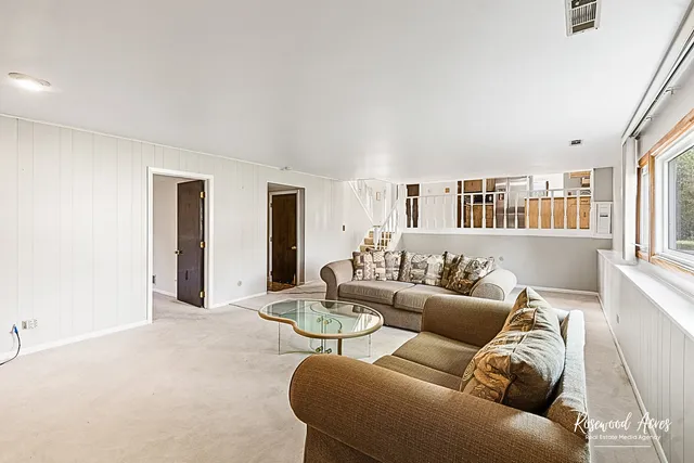 $390,000 | 519 Sean Drive, Shorewood, IL 60404