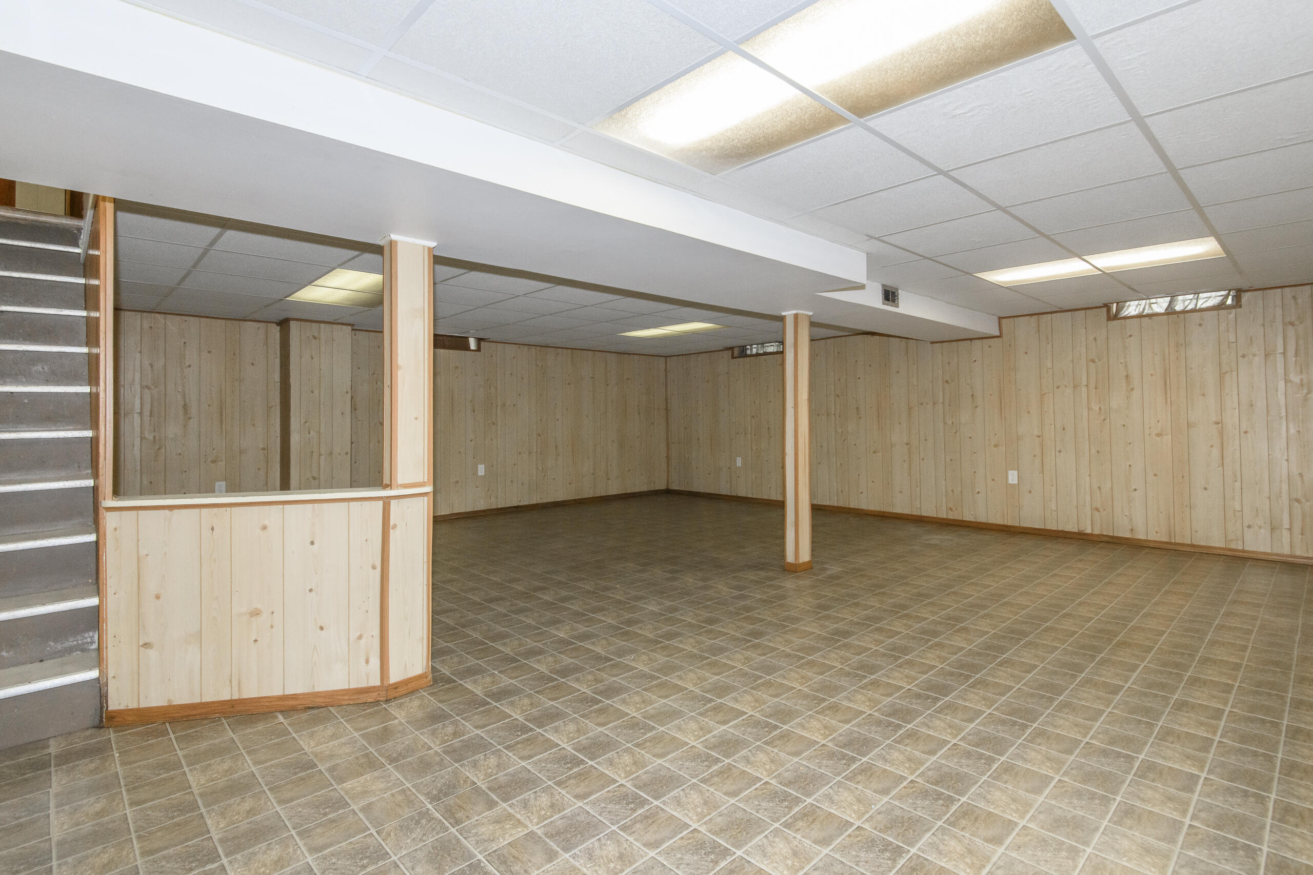 7016 North 86th Street Milwaukee, WI 53224 - Photo 27 of 40 Rec room
