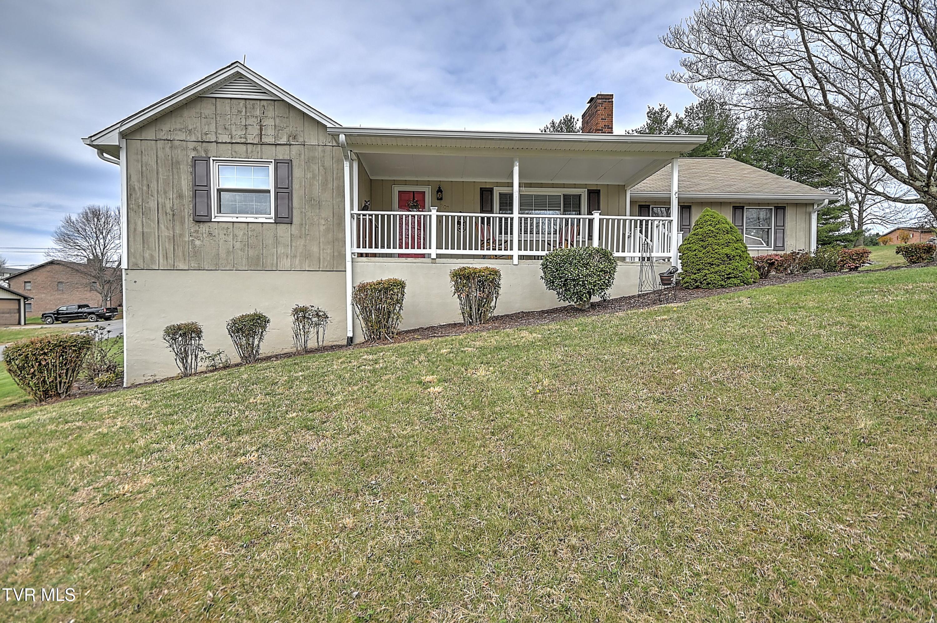 207 Hermosa Drive Fall Branch, TN 37656 - Photo 3 of 54 Untitled design (3)