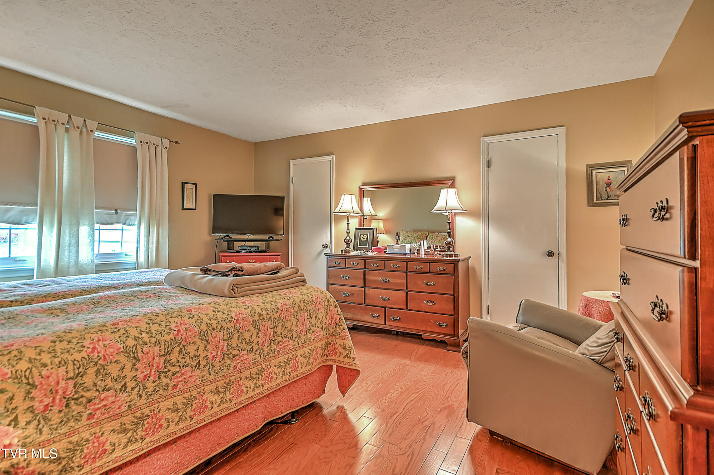 207 Hermosa Drive Fall Branch, TN 37656 - Photo 33 of 54 207 Hermosa Dr SS-34