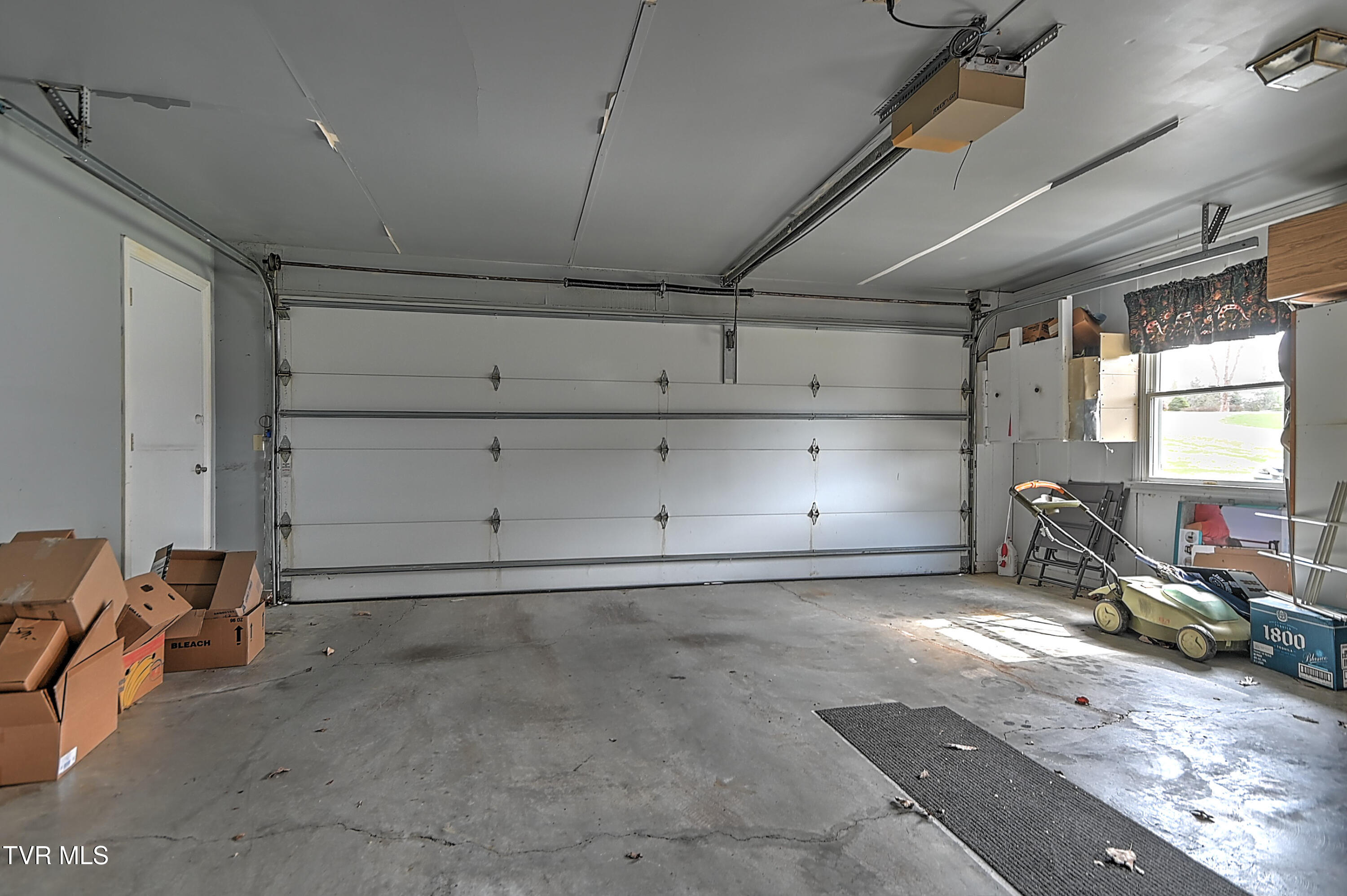 207 Hermosa Drive Fall Branch, TN 37656 - Photo 42 of 54 207 Hermosa Dr SS-43