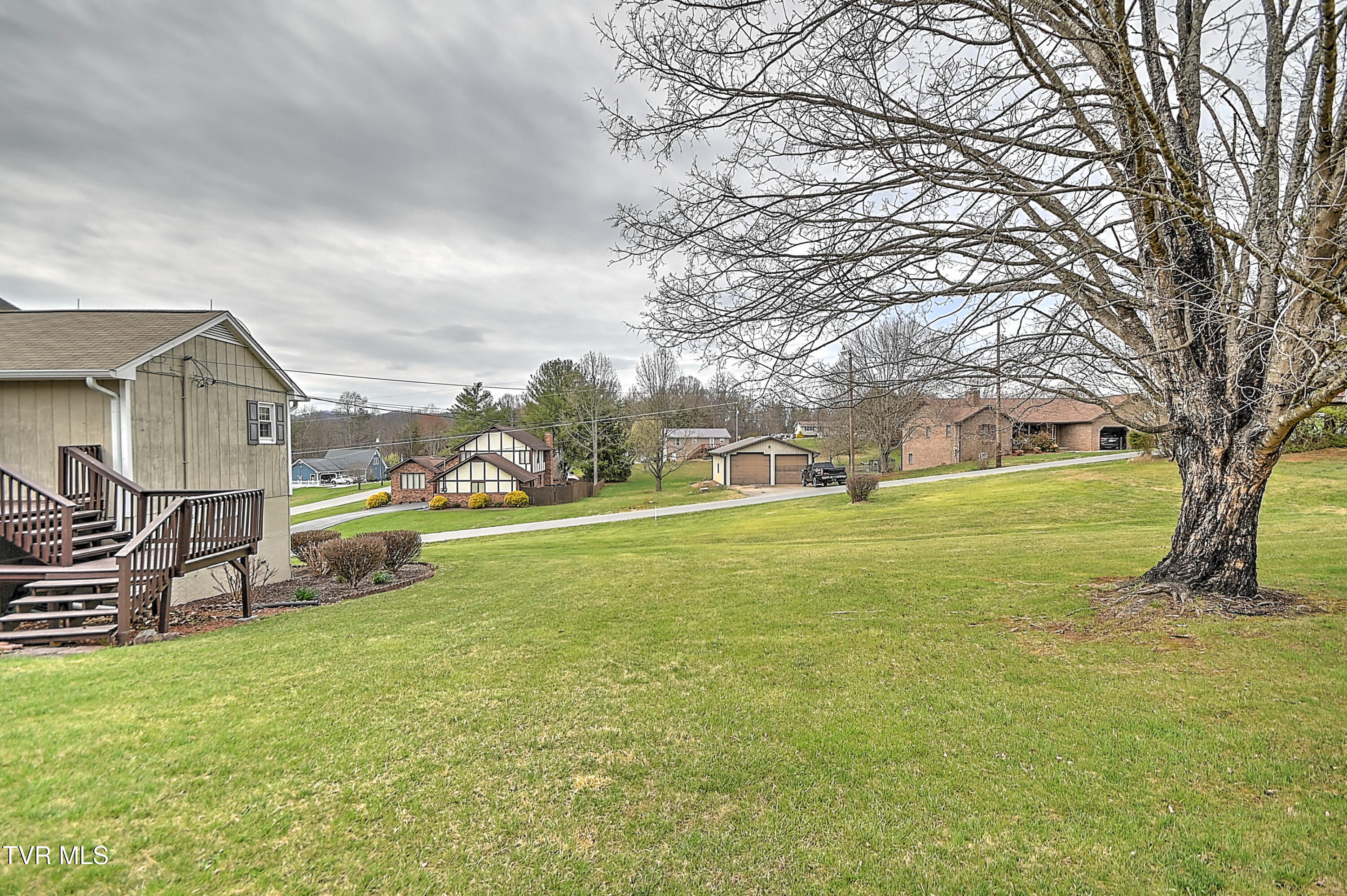207 Hermosa Drive Fall Branch, TN 37656 - Photo 51 of 54 207 Hermosa Dr SS-52