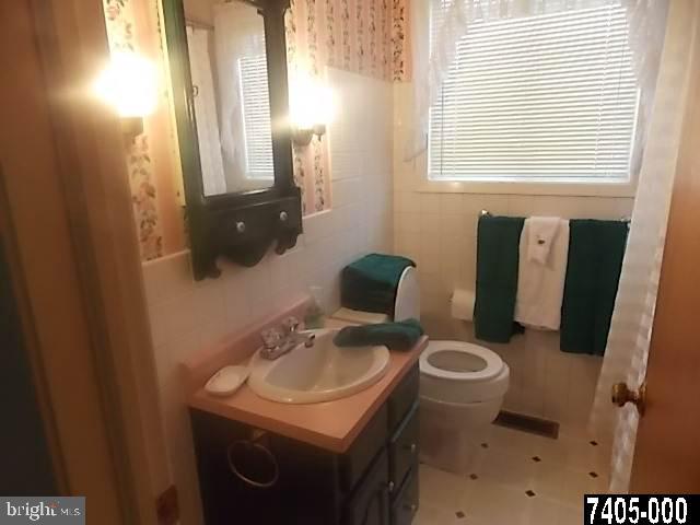 743 Fireside Road York, PA 17404 - Photo 16 of 31