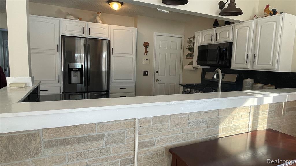 7120 Lapeer Road Davison, MI 48423 - Photo 13 of 48