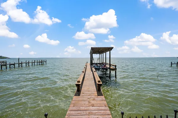 $325,000 | 187 Panther, Onalaska, TX 77360