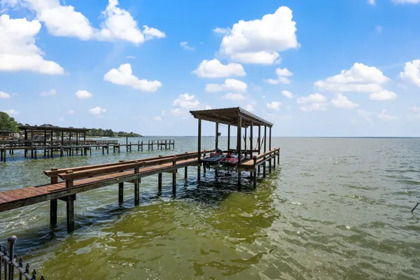 $325,000 | 187 Panther, Onalaska, TX 77360