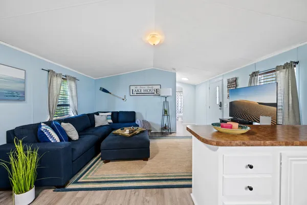 $325,000 | 187 Panther, Onalaska, TX 77360