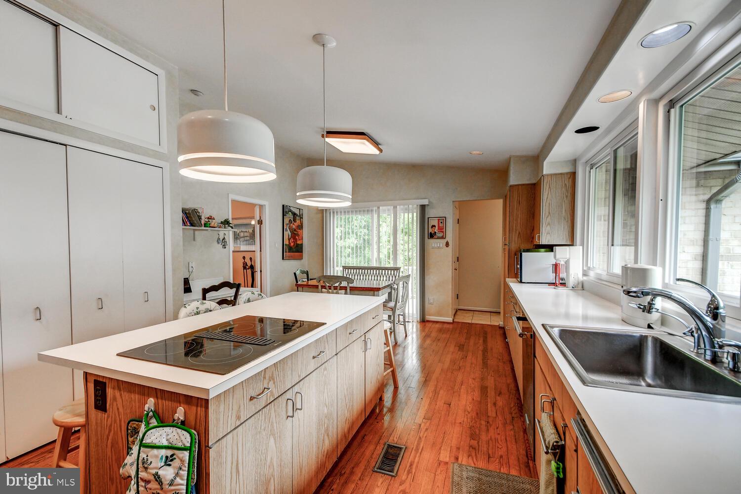 3408 Englemeade Road Baltimore, MD 21208 - Photo 12 of 46 CENTER ISLAND AND AN ABUNDANCE OF STORAGE