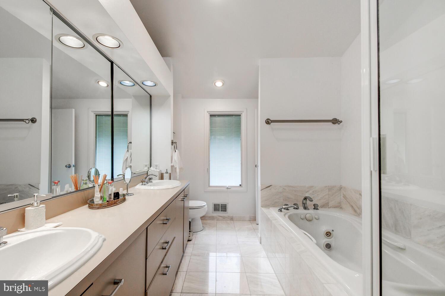 3408 Englemeade Road Baltimore, MD 21208 - Photo 29 of 46 UPDATED PRIMARY BATH WITH JETTED TUB