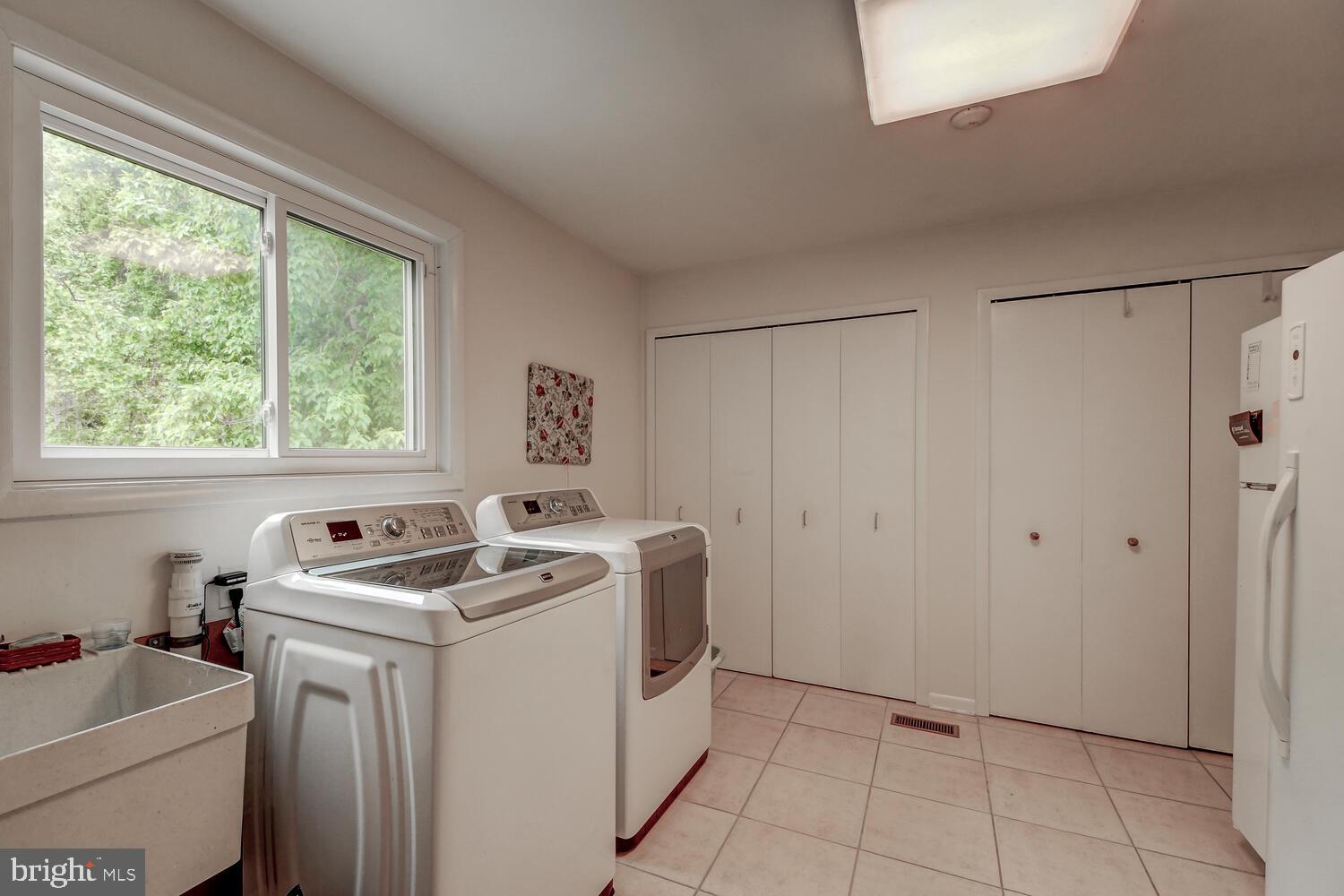 3408 Englemeade Road Baltimore, MD 21208 - Photo 36 of 46 FIRST FLOOR LAUNDRY ROOM OFF OF MUD ROOM