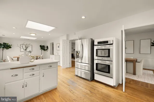 $1,495,000 | 5731 Bradley Boulevard, Bethesda, MD 20814