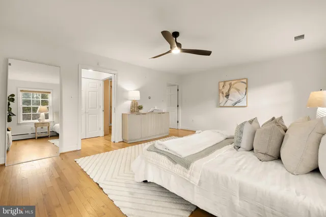 $1,495,000 | 5731 Bradley Boulevard, Bethesda, MD 20814