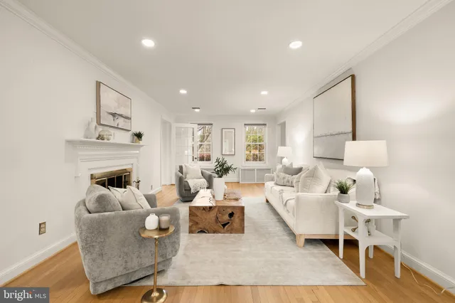 $1,495,000 | 5731 Bradley Boulevard, Bethesda, MD 20814