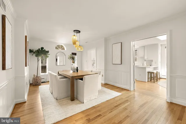 $1,495,000 | 5731 Bradley Boulevard, Bethesda, MD 20814