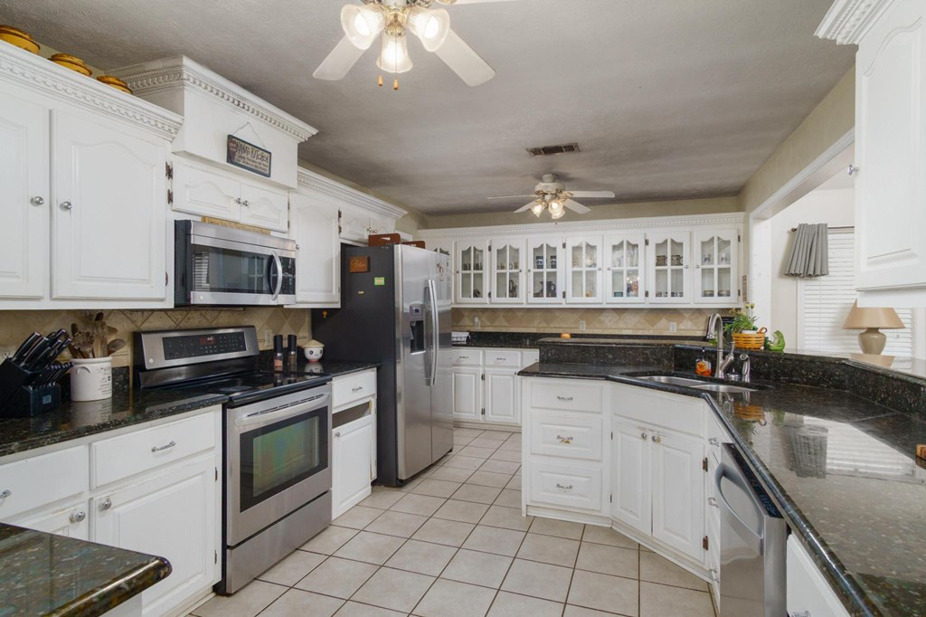 294 China Grove Road Jayess, MS 39641 - Photo 8 of 42 Photo 8