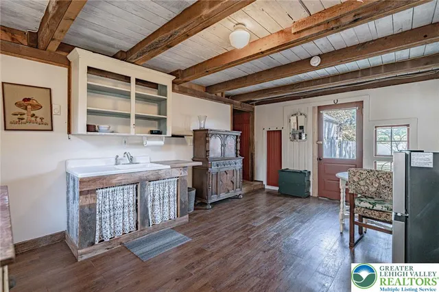 $490,000 | 7727 Martins Creek Belvidere Highway, Bangor, PA 18013