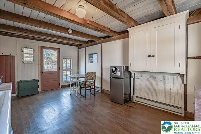 $490,000 | 7727 Martins Creek Belvidere Highway, Bangor, PA 18013