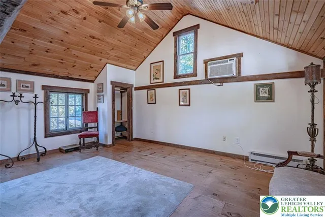 $490,000 | 7727 Martins Creek Belvidere Highway, Bangor, PA 18013