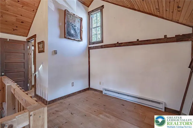 $490,000 | 7727 Martins Creek Belvidere Highway, Bangor, PA 18013