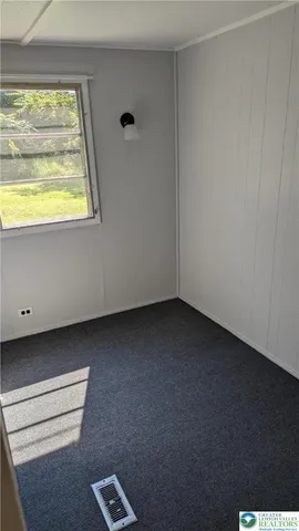 $490,000 | 7727 Martins Creek Belvidere Highway, Bangor, PA 18013