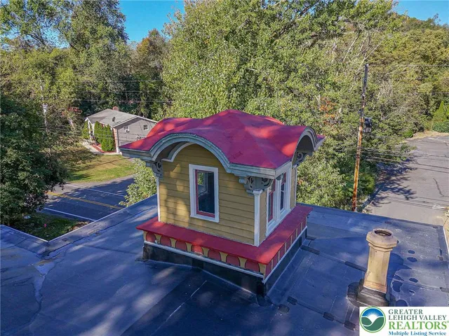 $490,000 | 7727 Martins Creek Belvidere Highway, Bangor, PA 18013