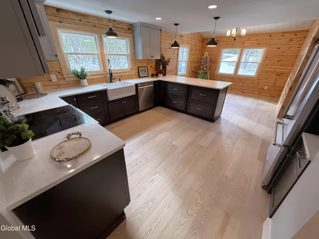 $675,000 | 20 Pine Drive North, Nassau, NY 12123