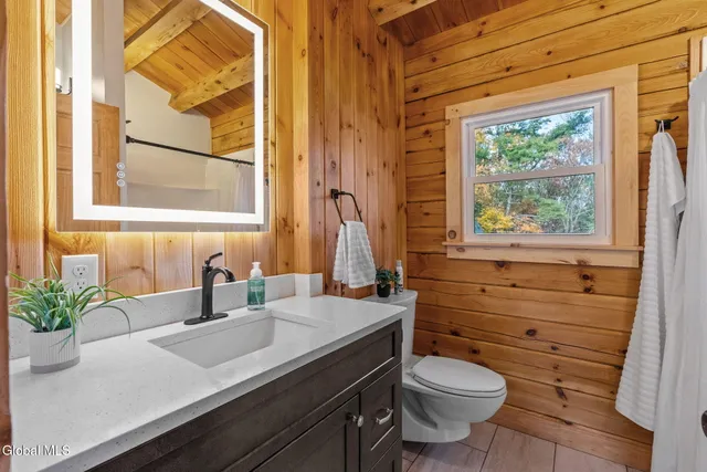 $675,000 | 20 Pine Drive North, Nassau, NY 12123