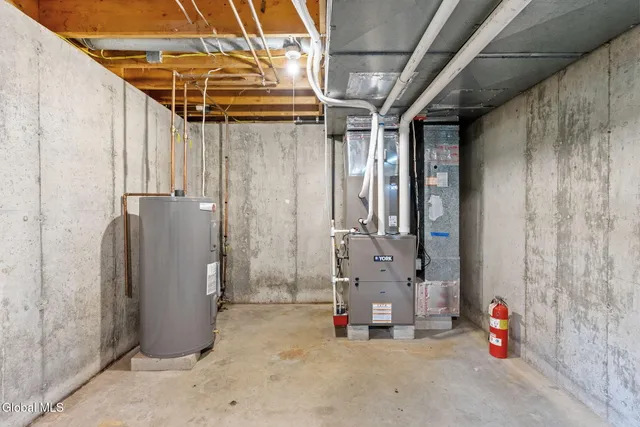 $675,000 | 20 Pine Drive North, Nassau, NY 12123