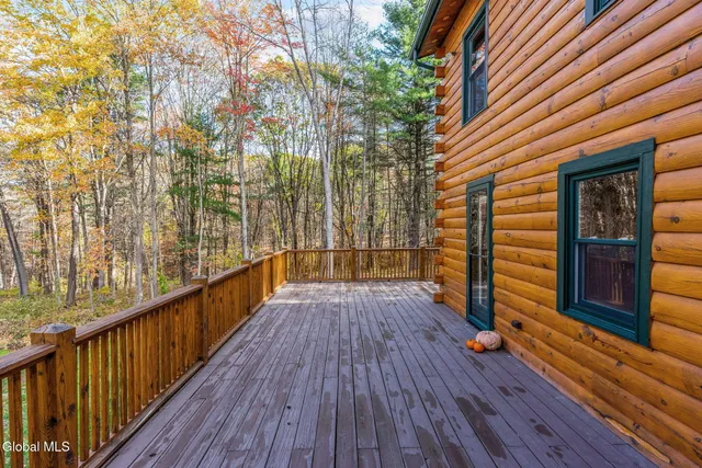 $675,000 | 20 Pine Drive North, Nassau, NY 12123