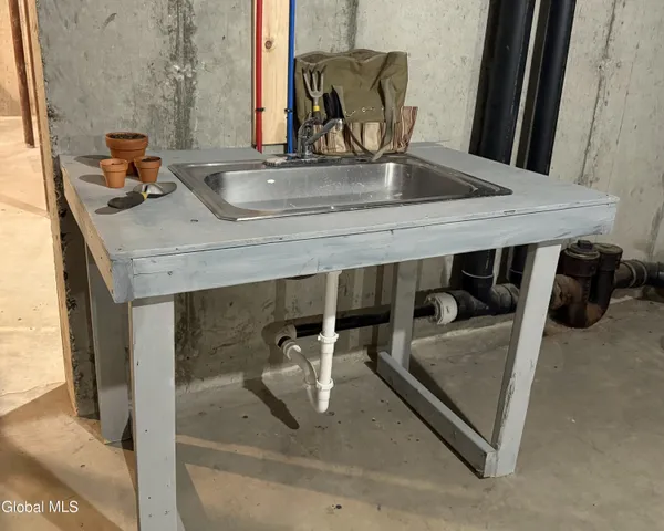 $675,000 | 20 Pine Drive North, Nassau, NY 12123