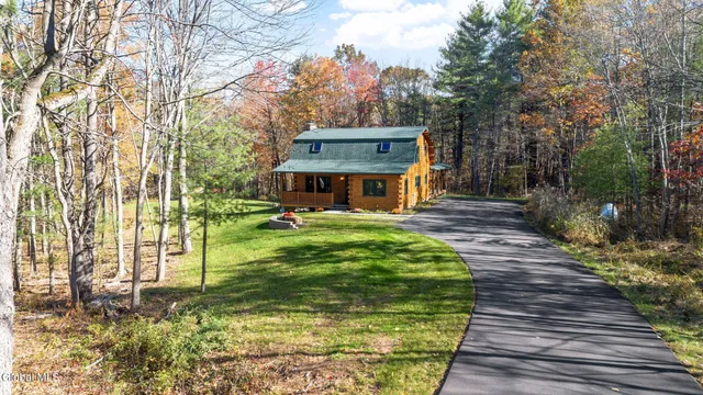 $675,000 | 20 Pine Drive North, Nassau, NY 12123