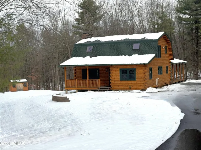 $675,000 | 20 Pine Drive North, Nassau, NY 12123
