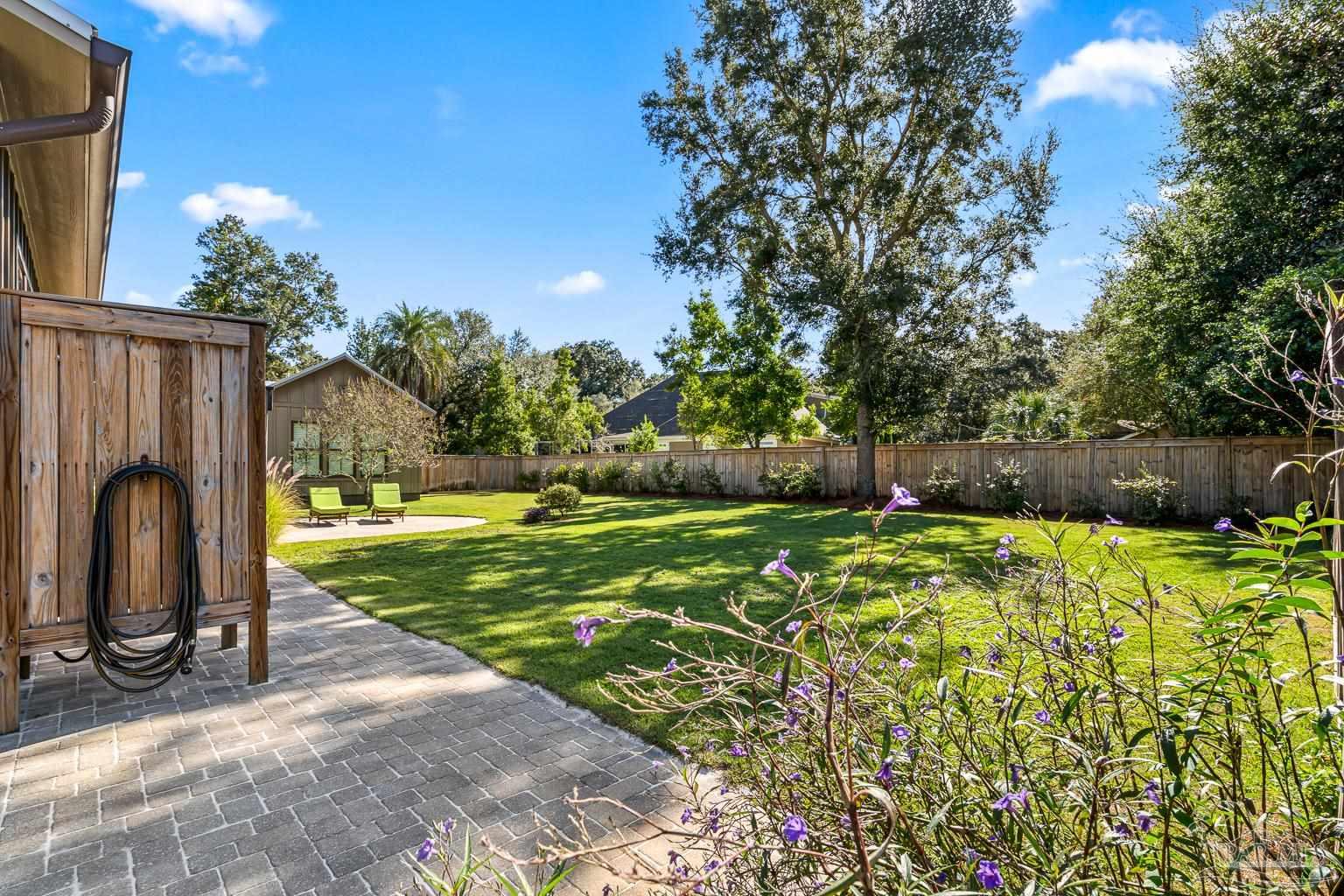 2369 West Bayshore Road Gulf Breeze, FL 32563 - Photo 19 of 71