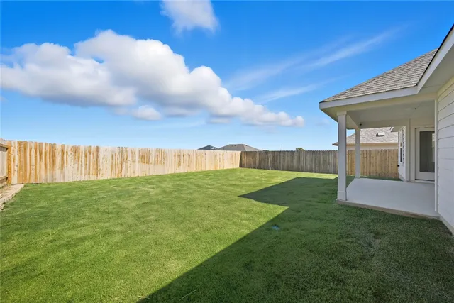 $289,990 | 116 Crow Vly Drive, Jarrell, TX 76537