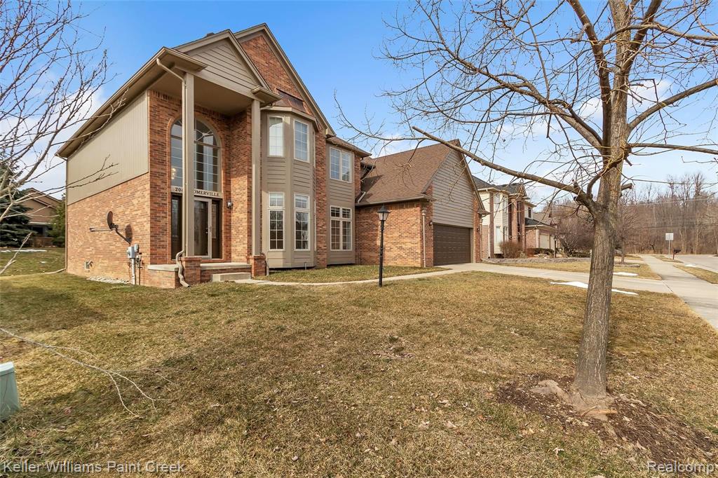 2040 Somerville Road Rochester Hills, MI 48307 - Photo 2 of 63