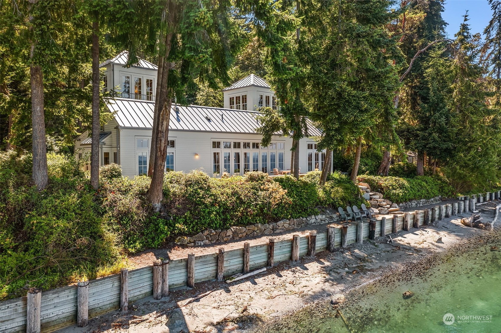 4522 Southwest Luana Beach Road Vashon, WA 98070 - Photo 1 of 40 Gallery Image 1