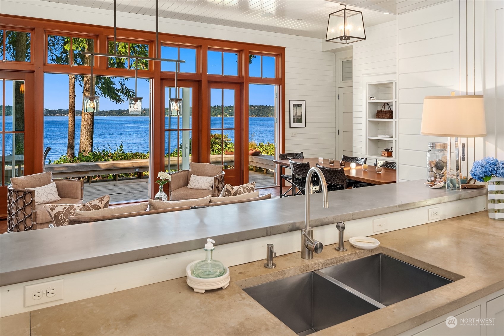 4522 Southwest Luana Beach Road Vashon, WA 98070 - Photo 16 of 40 Gallery Image 16