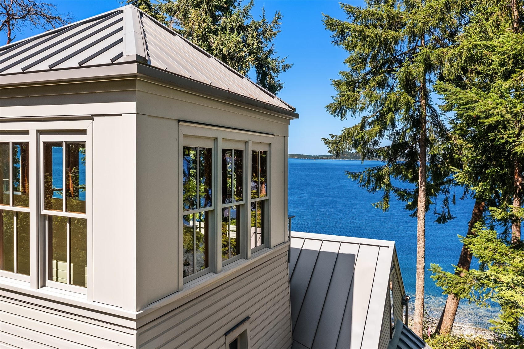 4522 Southwest Luana Beach Road Vashon, WA 98070 - Photo 40 of 40 Gallery Image 40